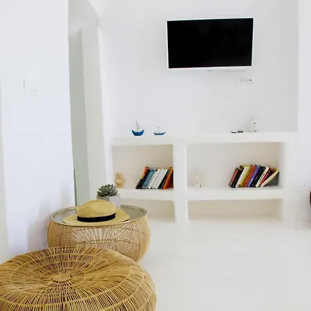 Luxury Accomodation In A Traditional Place Oia (Santorini)